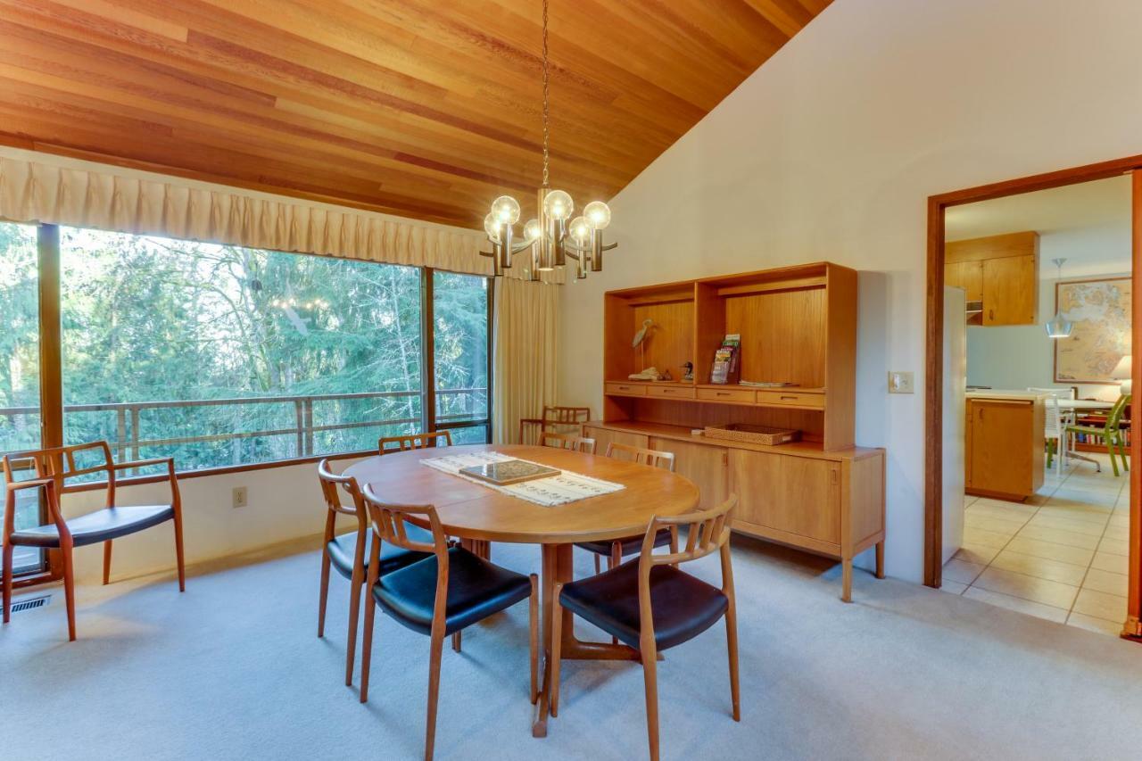 Sleeping Raven Woodland Retreat Villa Port Angeles Exterior photo